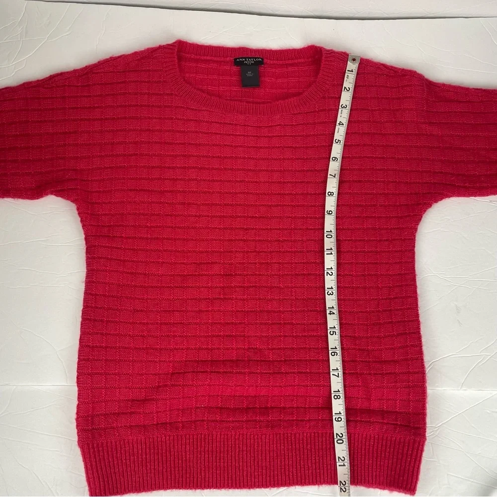 Ann Taylor Hot Pink Chunky‎ Knit Sweater Size Small Petite
